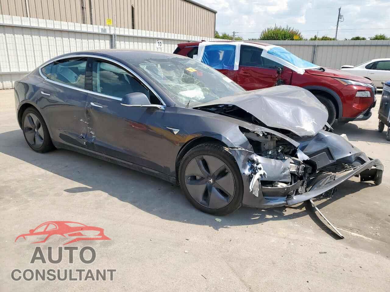 TESLA MODEL 3 2018 - 5YJ3E1EA4JF102135