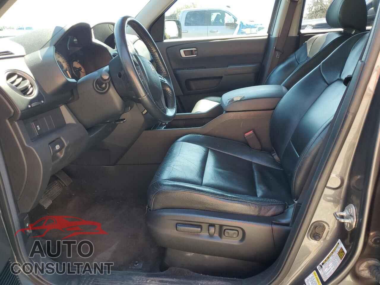 HONDA PILOT 2012 - 5FNYF4H60CB036049