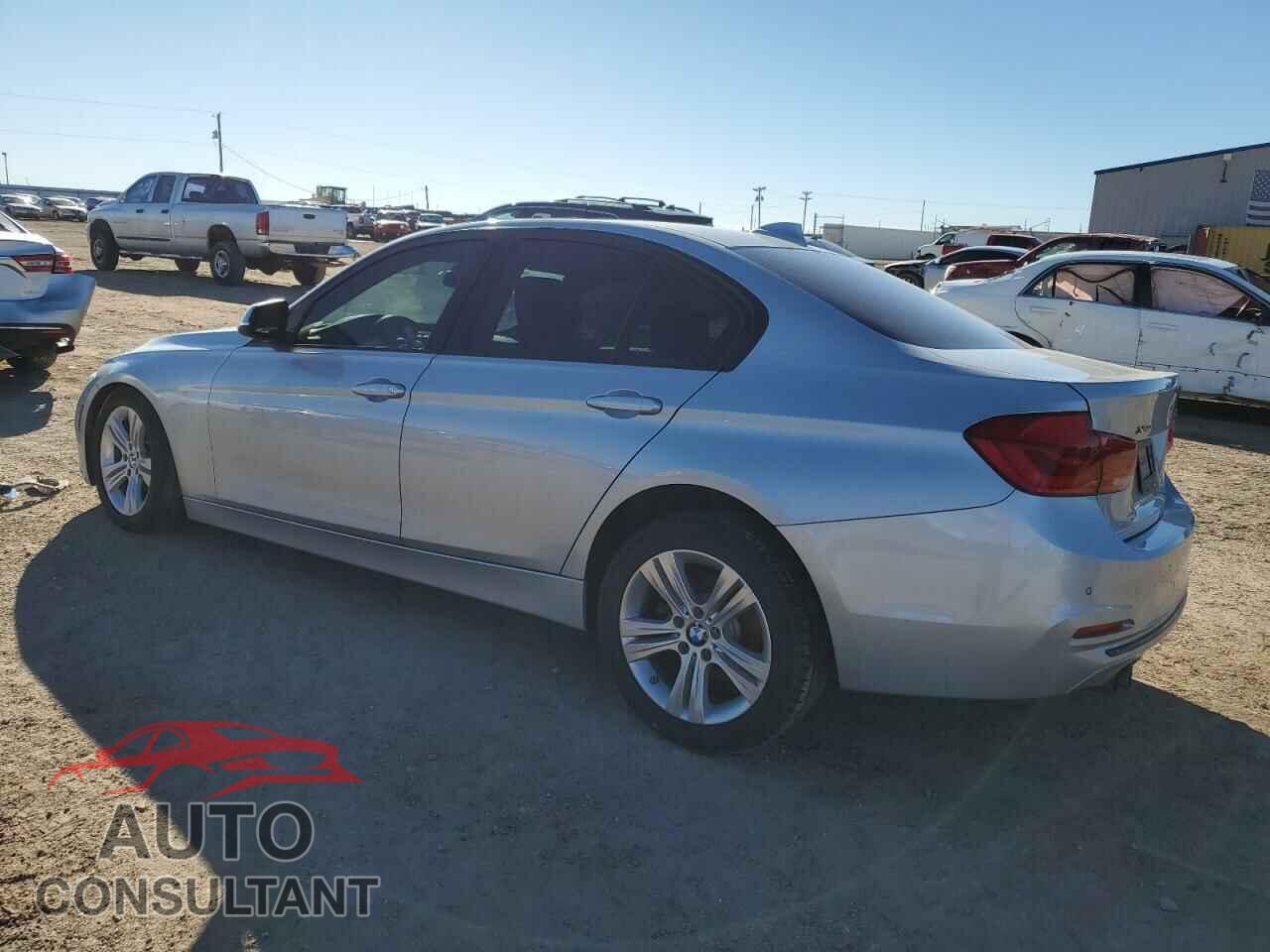 BMW 3 SERIES 2016 - WBA8E3G50GNU04840