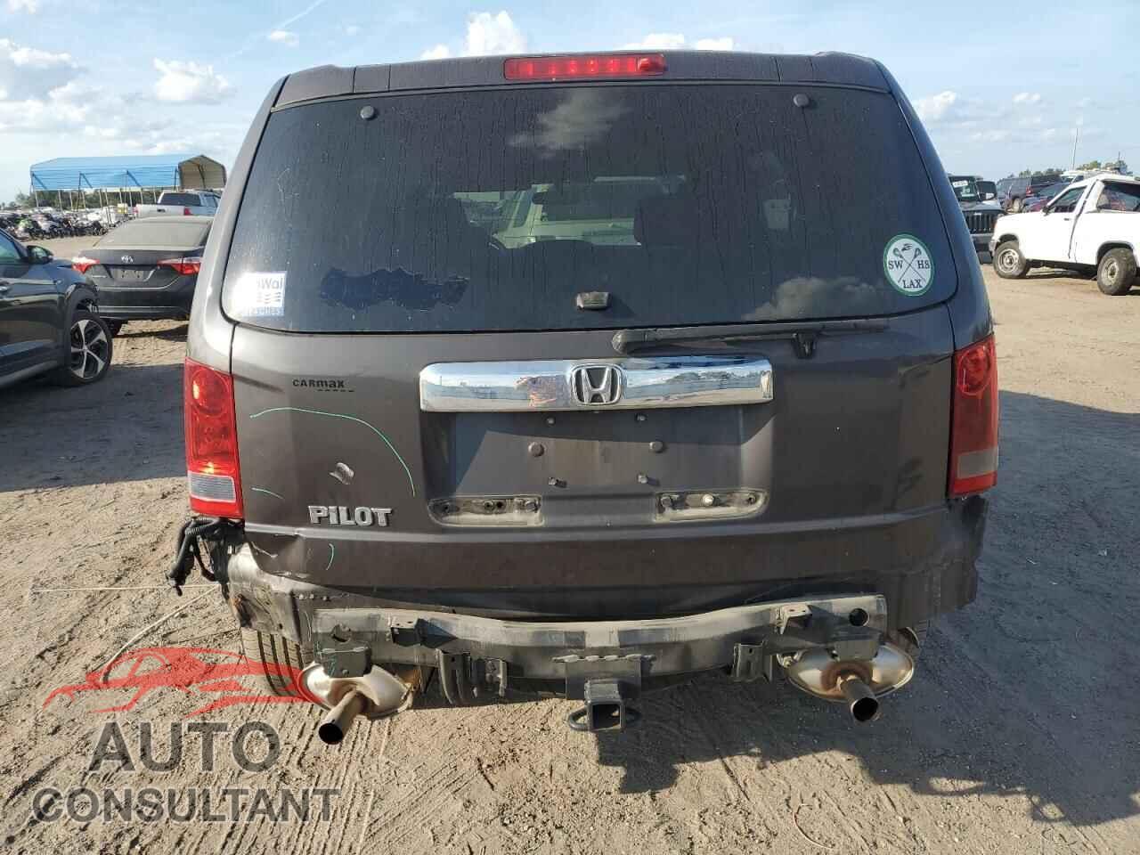 HONDA PILOT 2013 - 5FNYF3H23DB044591
