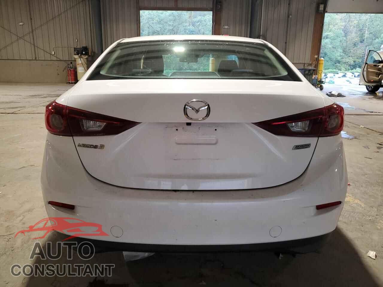 MAZDA 3 2017 - 3MZBN1U70HM108700