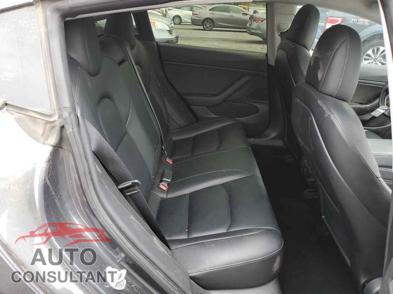 TESLA MODEL 3 2018 - 5YJ3E1EA6JF110169