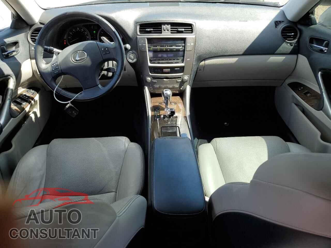 LEXUS IS 2010 - JTHBF5C24A2098455