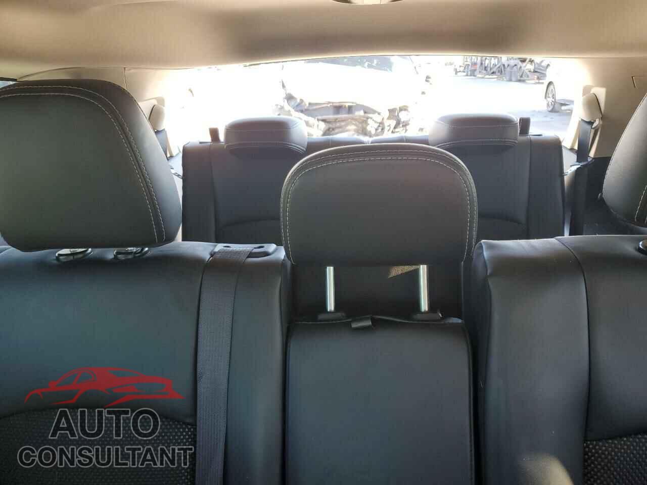 DODGE JOURNEY 2015 - 3C4PDCGG7FT614627