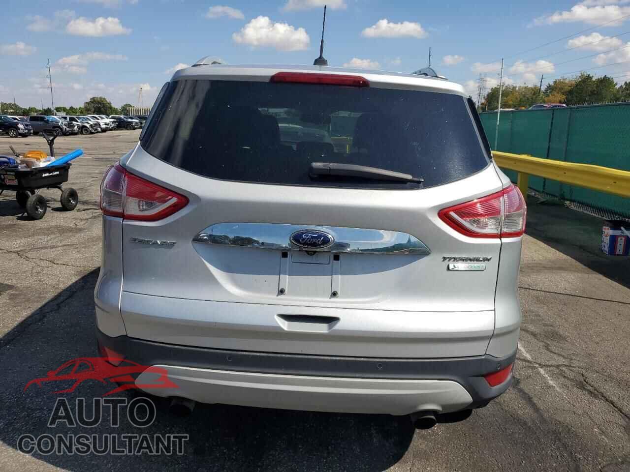 FORD ESCAPE 2014 - 1FMCU0J9XEUB10080