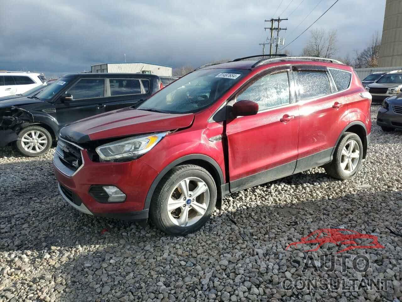 FORD ESCAPE 2017 - 1FMCU9G95HUA05222