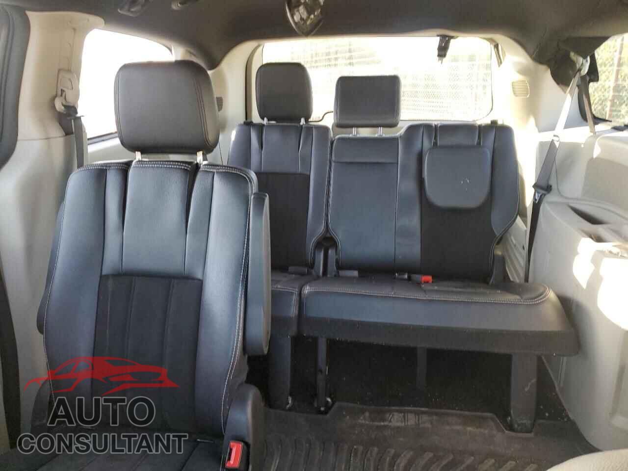 DODGE CARAVAN 2019 - 2C4RDGCG4KR647877