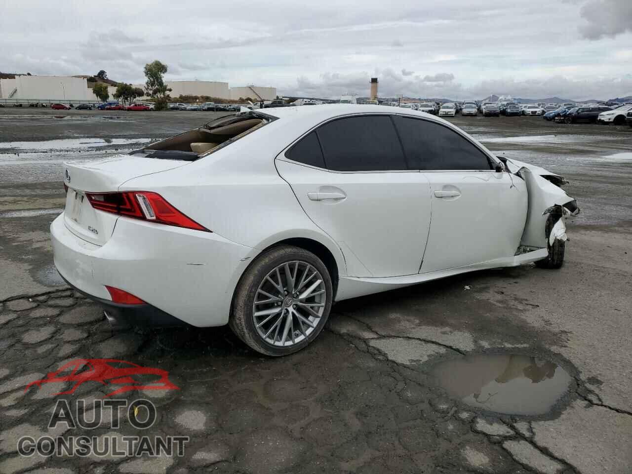 LEXUS IS 2014 - JTHBF1D29E5024766