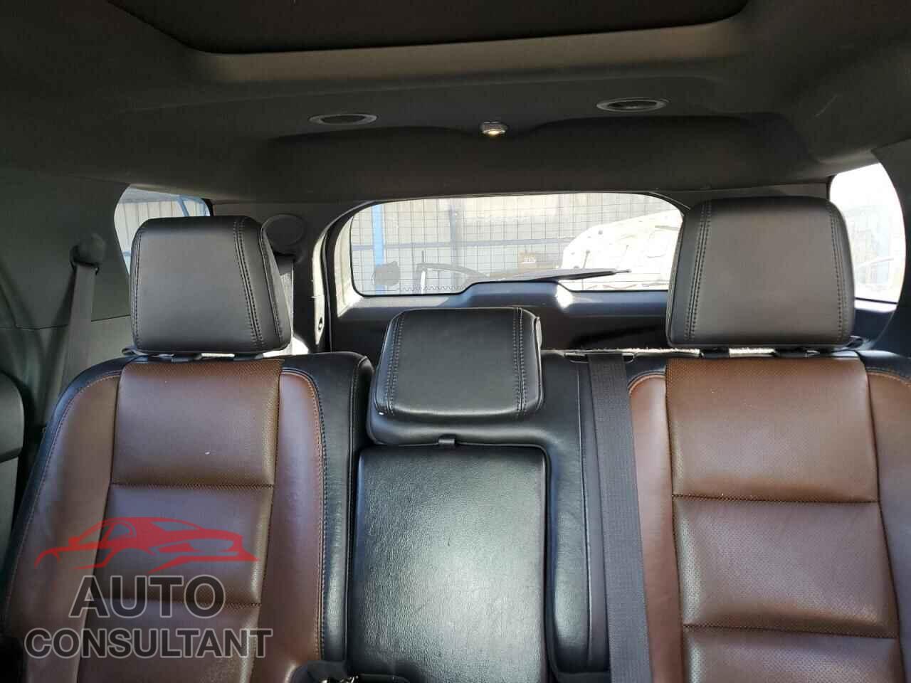 FORD EXPLORER 2011 - 1FMHK8F81BGA79841
