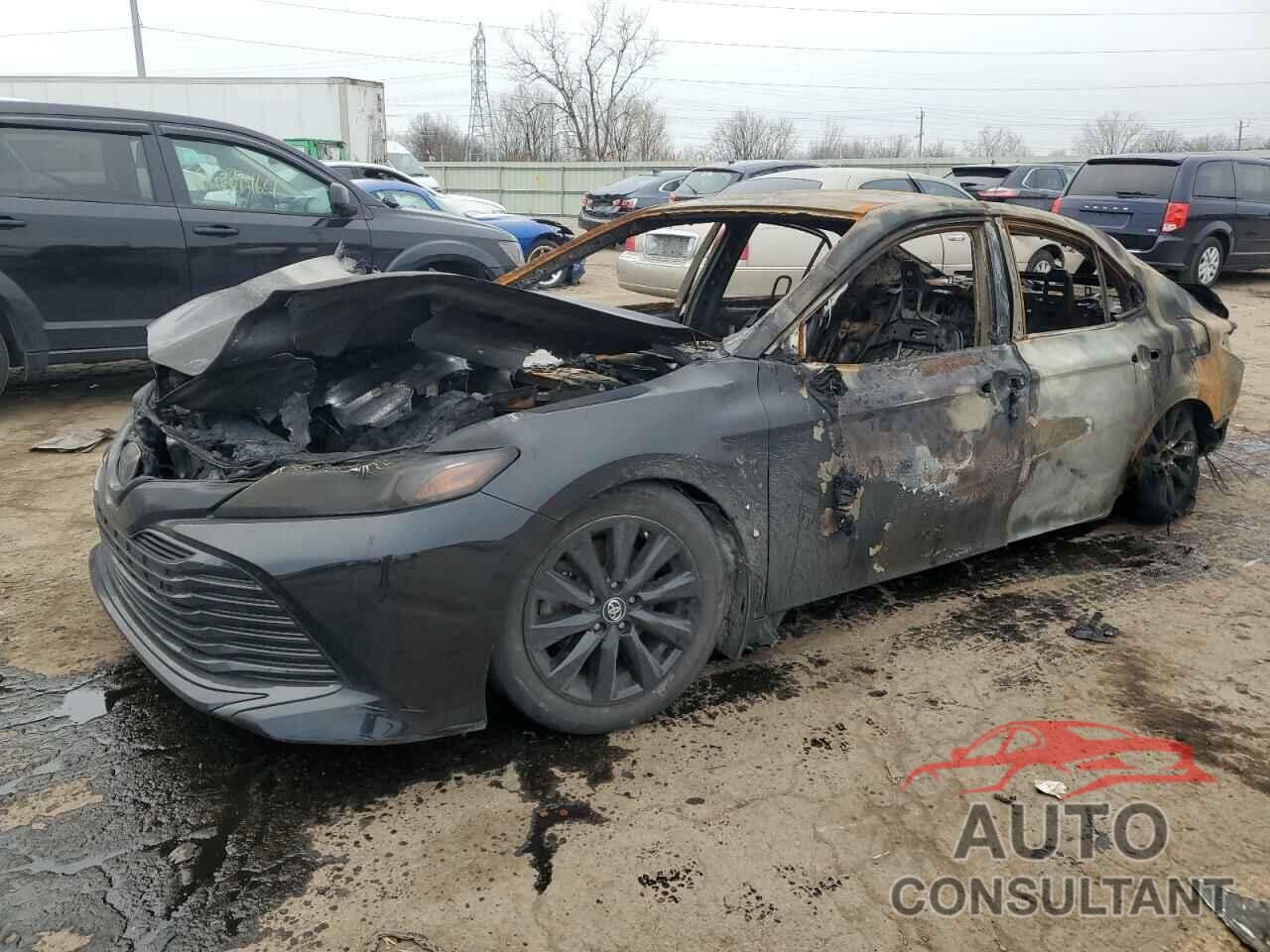 TOYOTA CAMRY 2019 - 4T1B11HK2KU840578