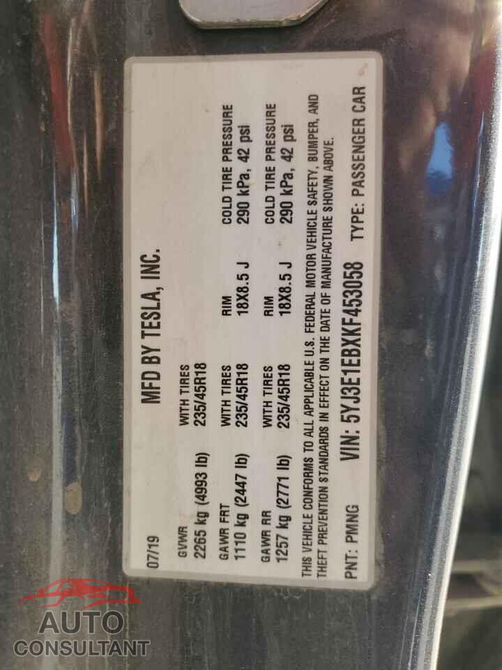 TESLA MODEL 3 2019 - 5YJ3E1EBXKF453058