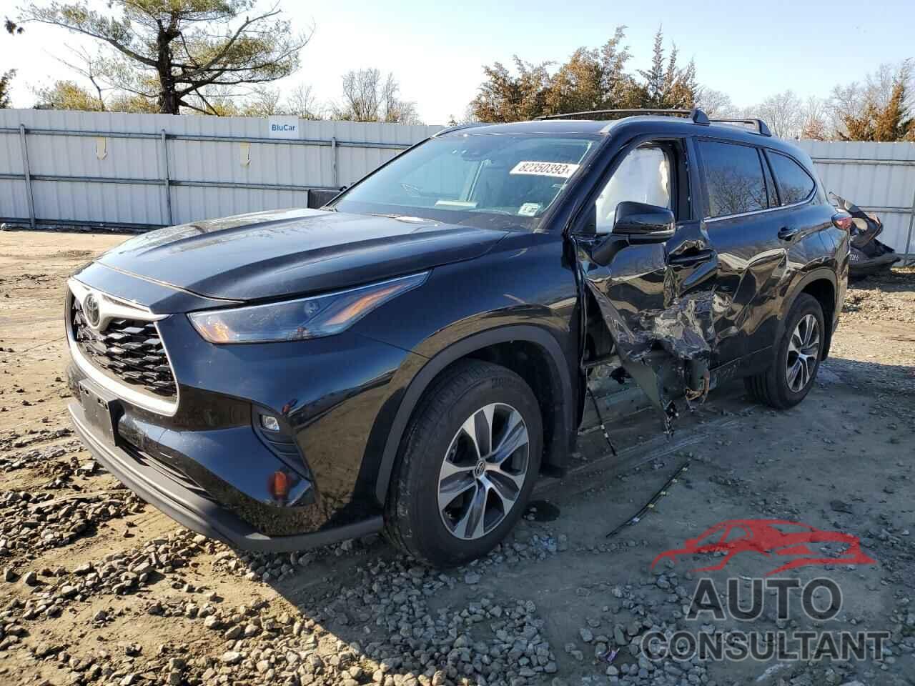 TOYOTA HIGHLANDER 2022 - 5TDHZRBH0NS213373