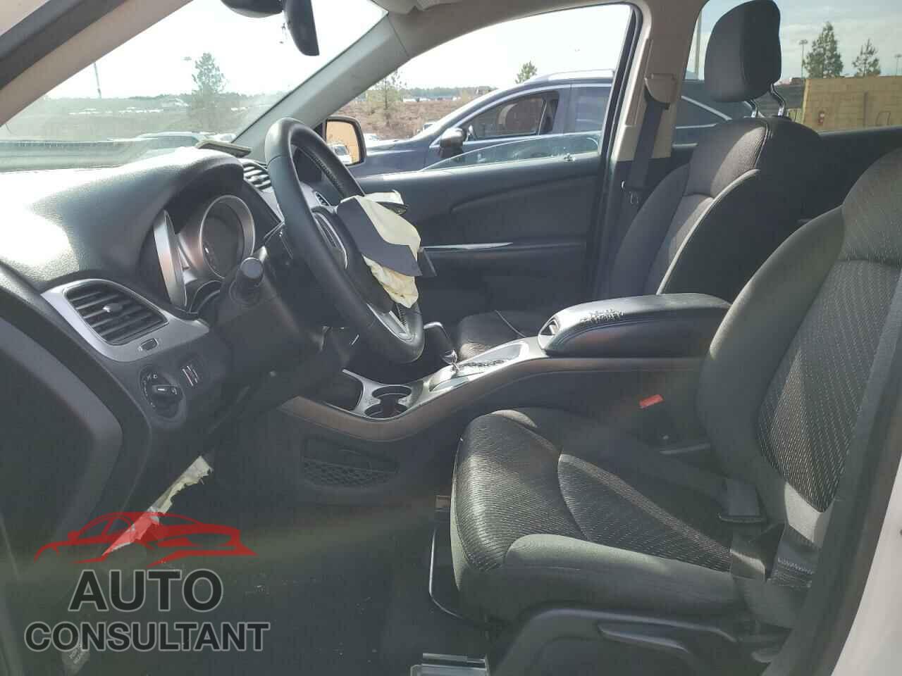 DODGE JOURNEY 2019 - 3C4PDCBB1KT783936