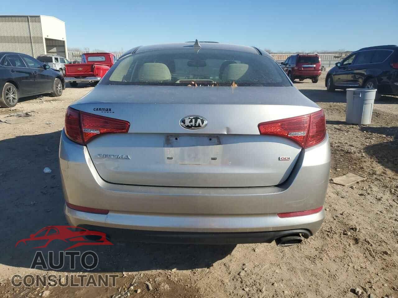 KIA OPTIMA 2013 - KNAGM4A77D5433018