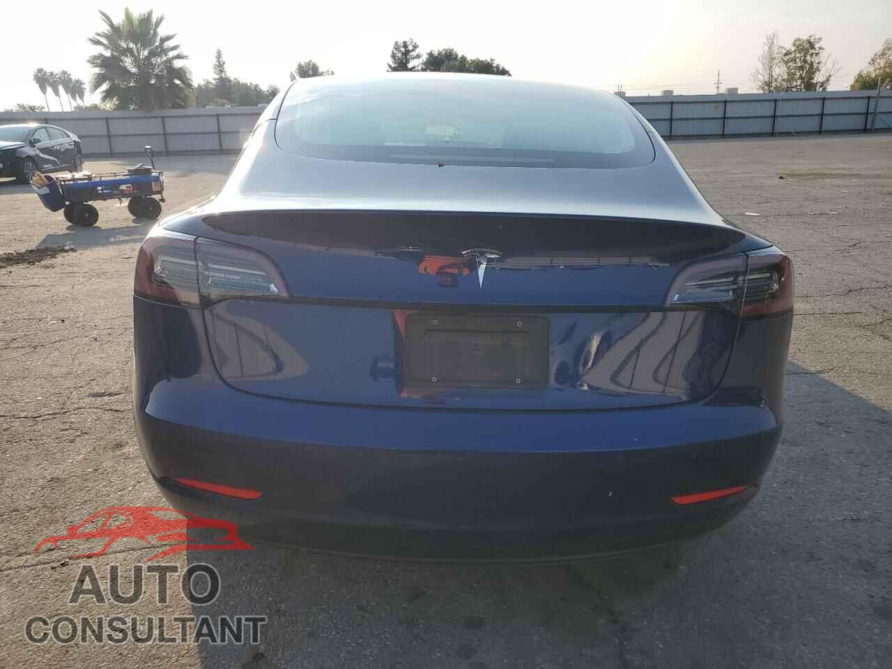 TESLA MODEL 3 2019 - 5YJ3E1EA7KF324413