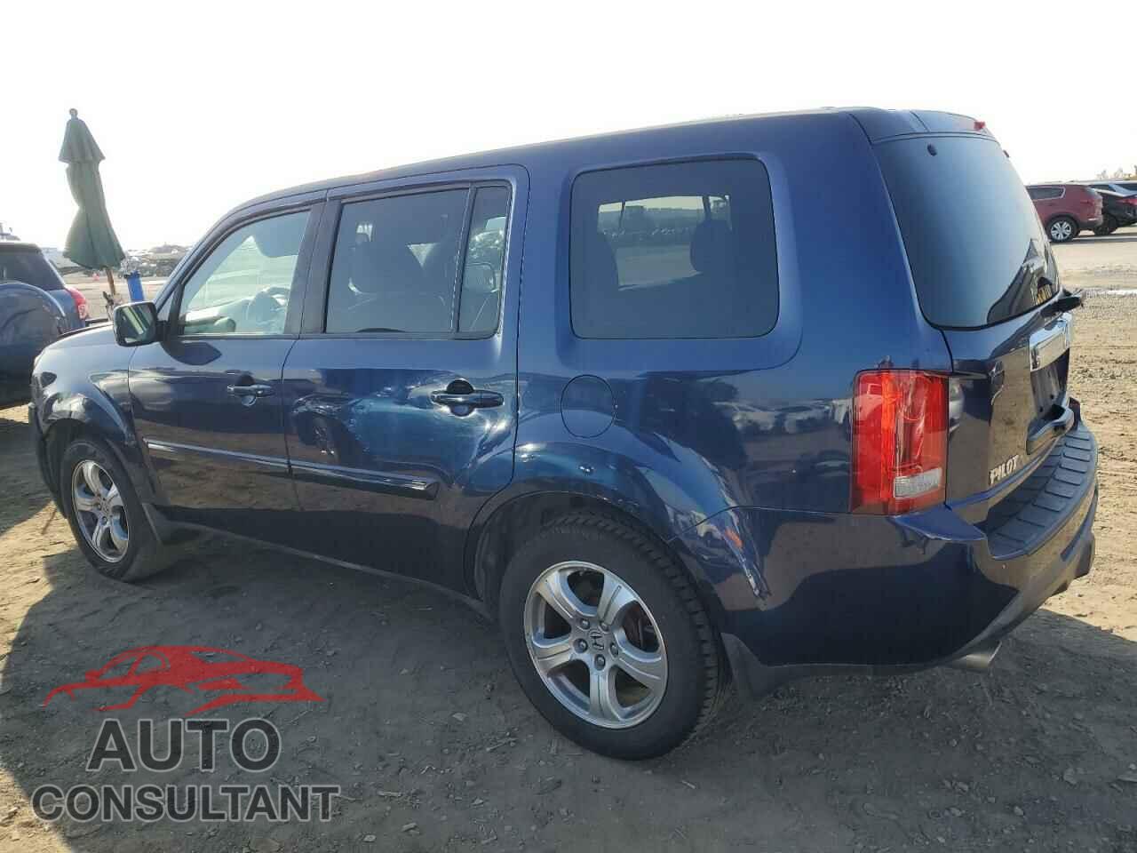 HONDA PILOT 2013 - 5FNYF3H50DB029525