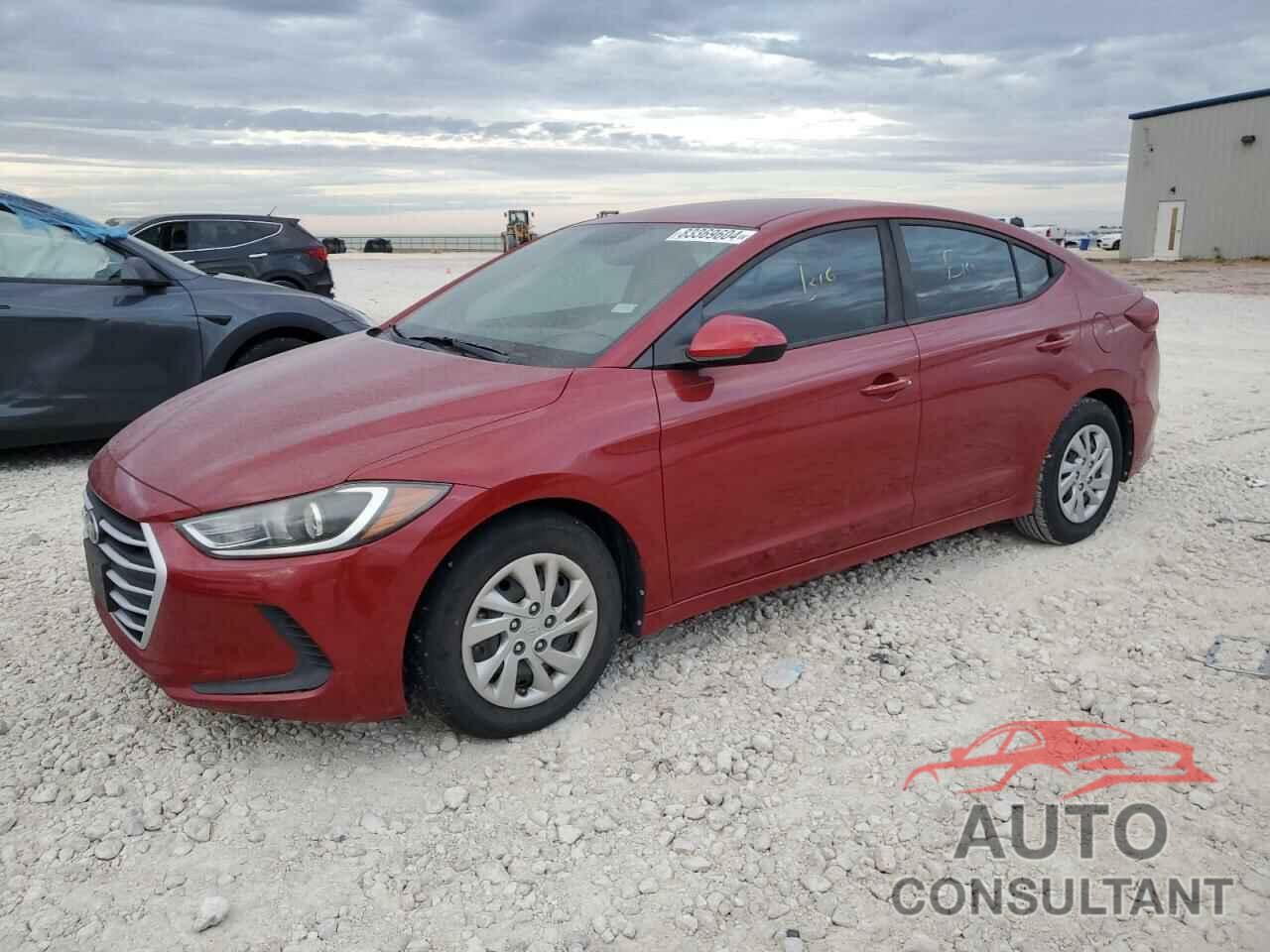 HYUNDAI ELANTRA 2018 - KMHD74LF7JU638739