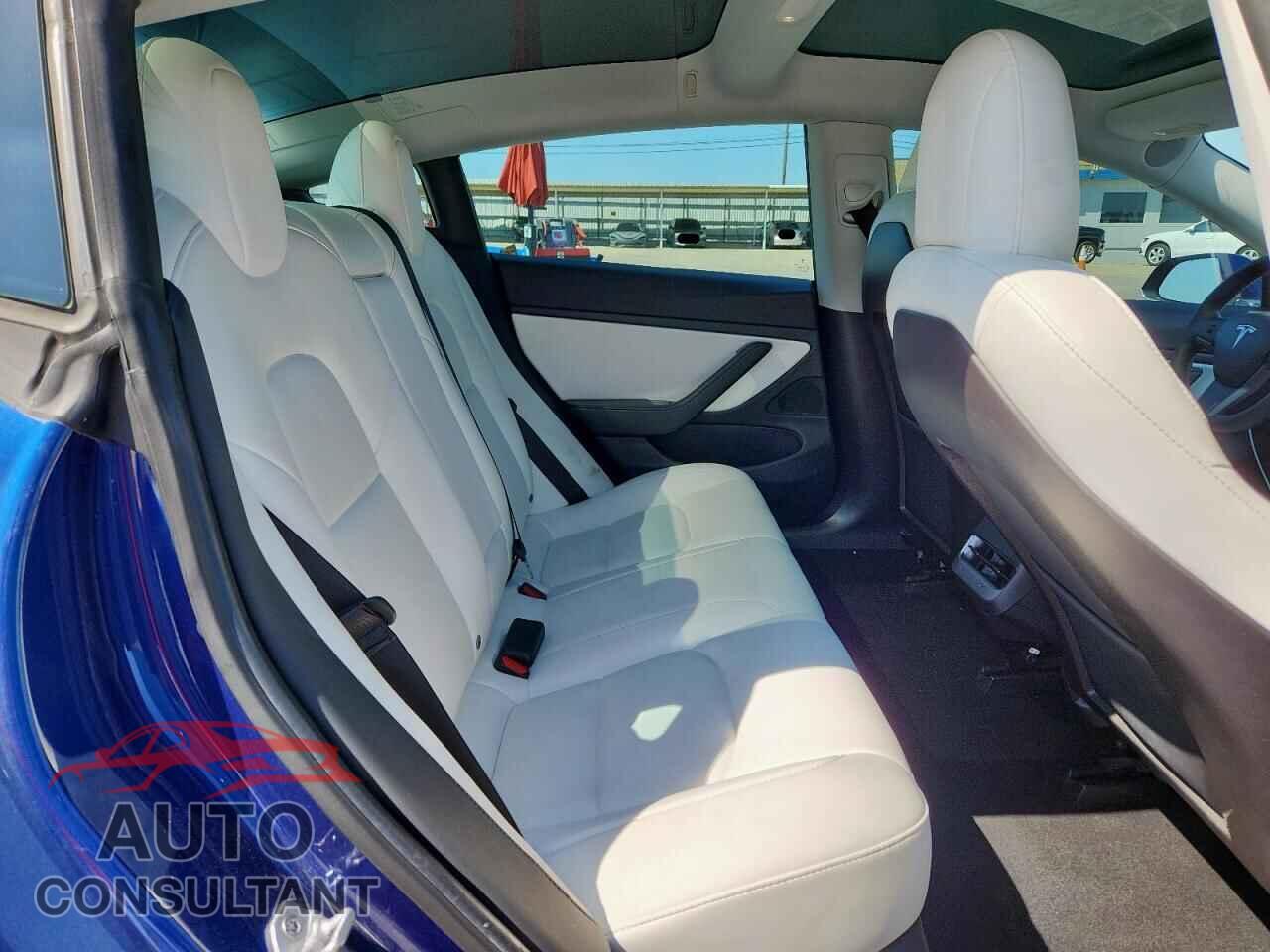 TESLA MODEL 3 2020 - 5YJ3E1EA0LF740952