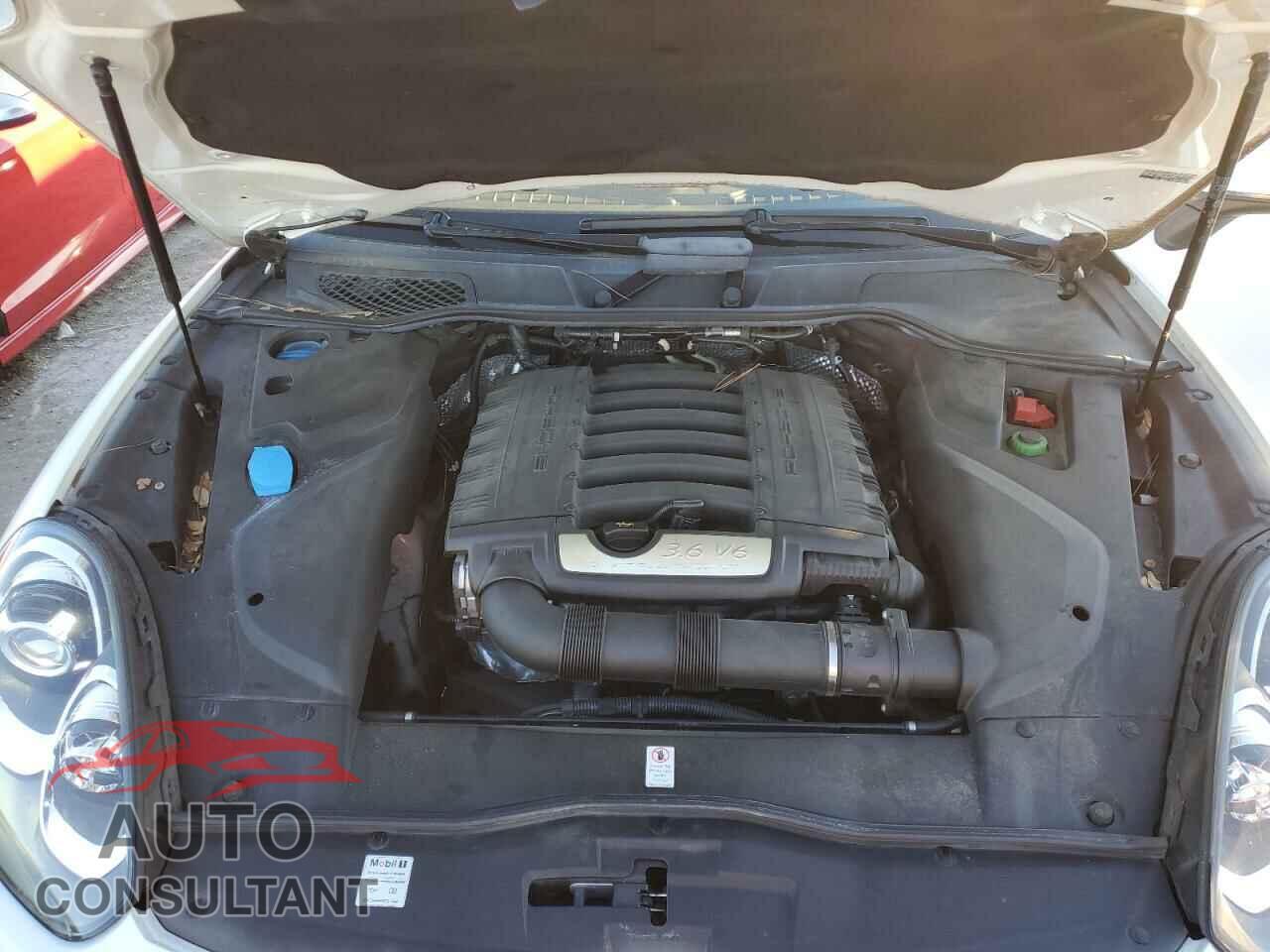 PORSCHE CAYENNE 2017 - WP1AA2A23HKA88280