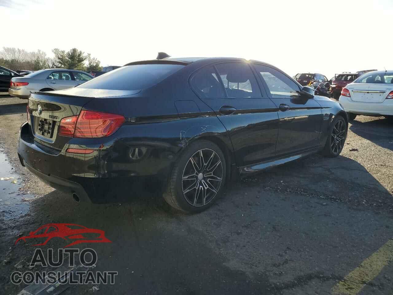 BMW 5 SERIES 2015 - WBA5B3C58FD541076