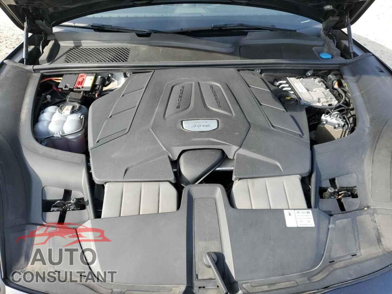 PORSCHE CAYENNE 2021 - WP1AA2AY2MDA03898
