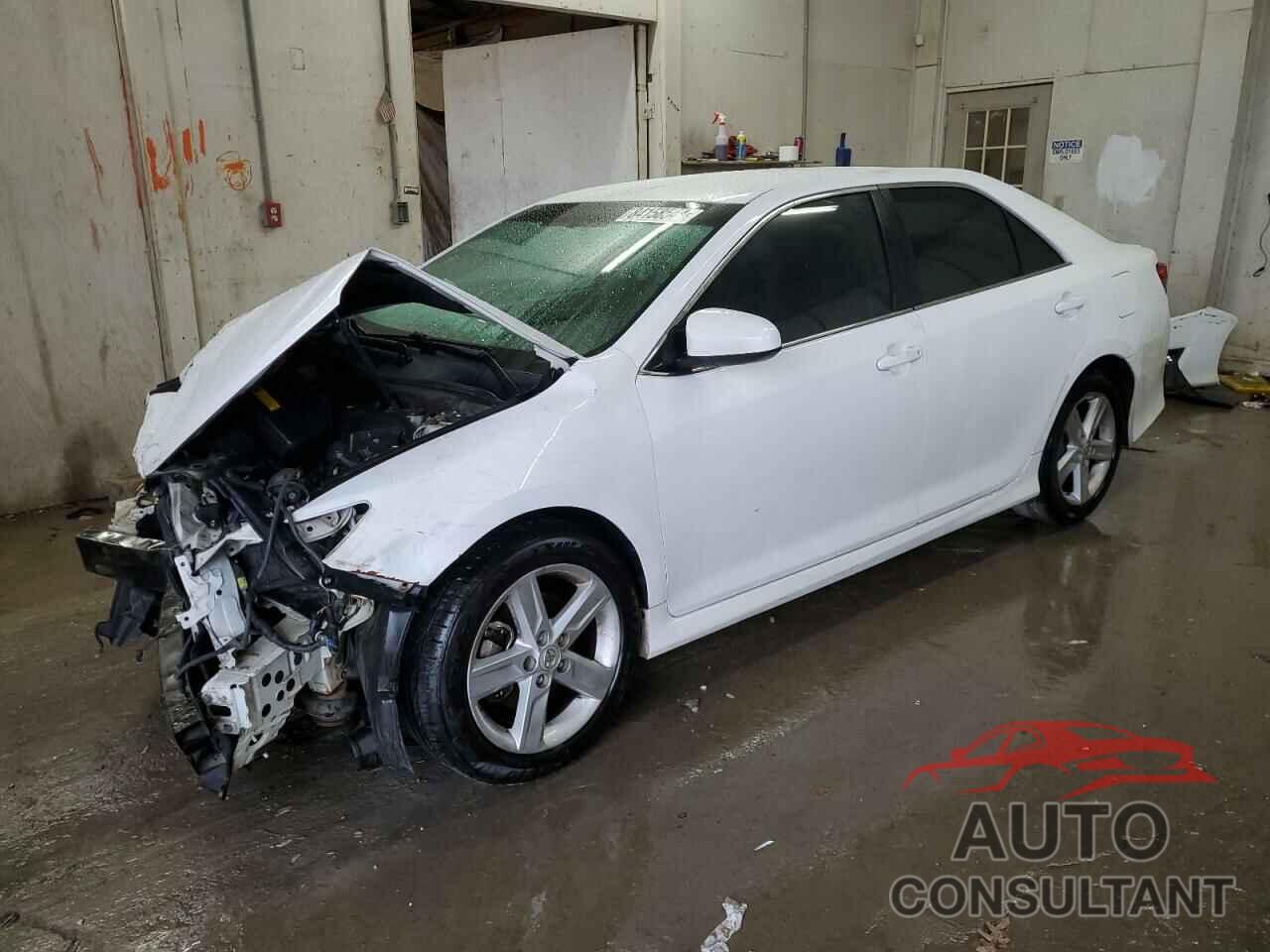TOYOTA CAMRY 2013 - 4T1BF1FK1DU242084
