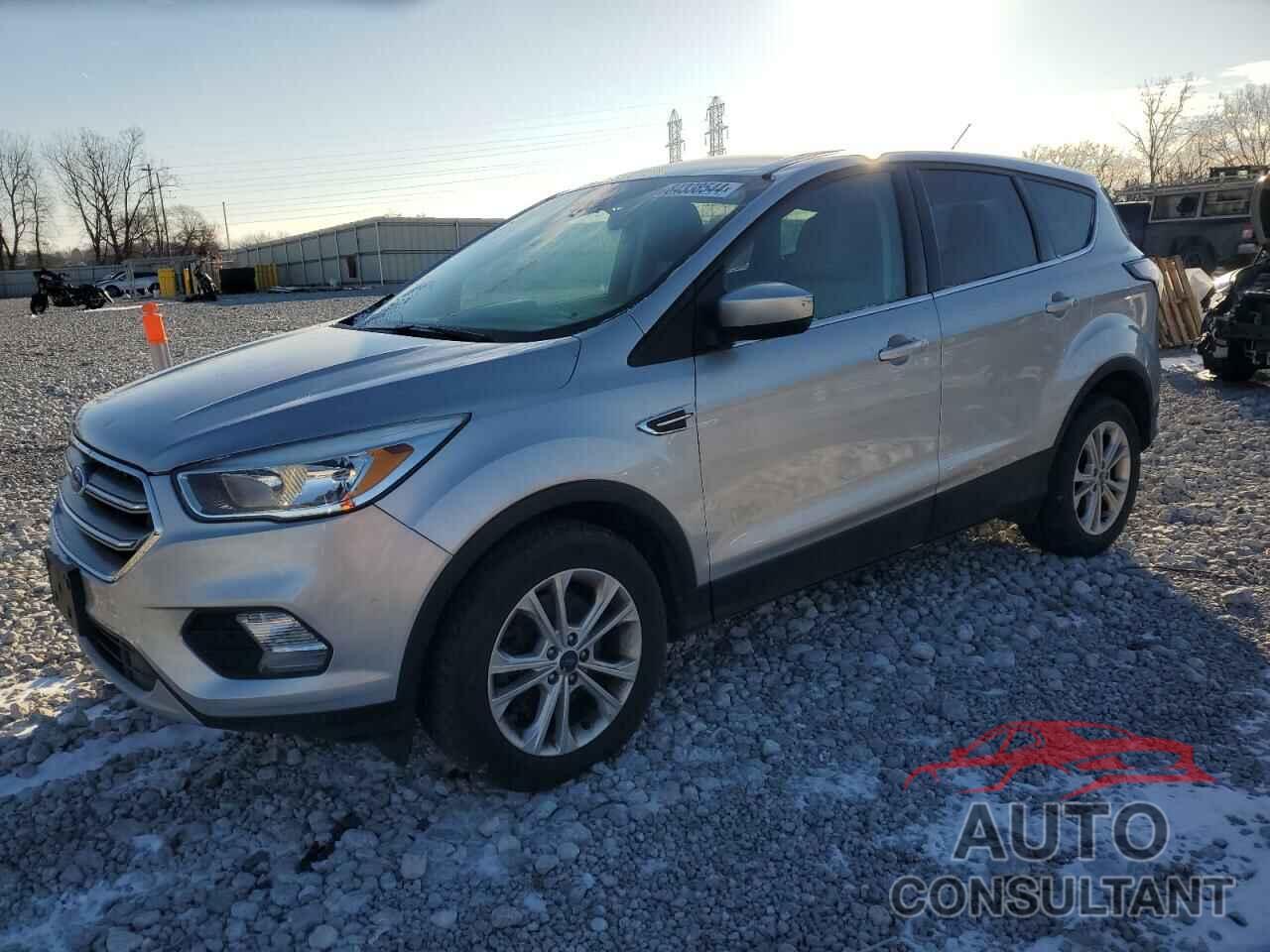 FORD ESCAPE 2017 - 1FMCU9G90HUC89360