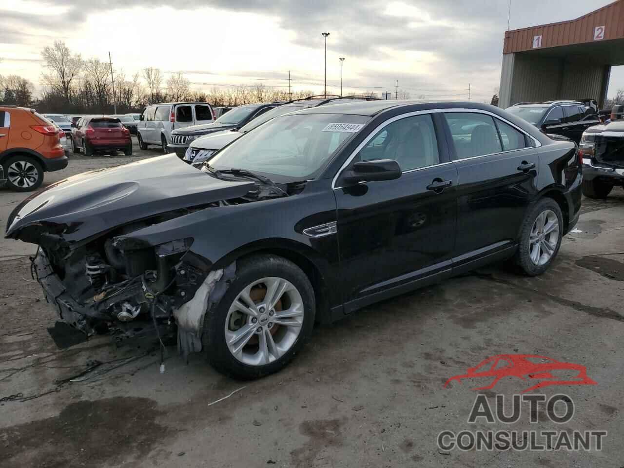 FORD TAURUS 2018 - 1FAHP2E84JG113571