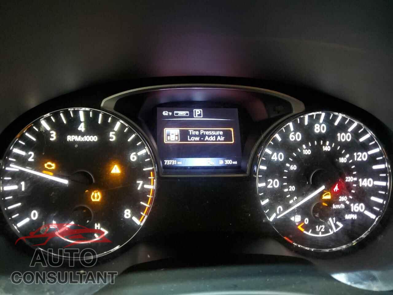 NISSAN PATHFINDER 2016 - 5N1AR2MM0GC615932