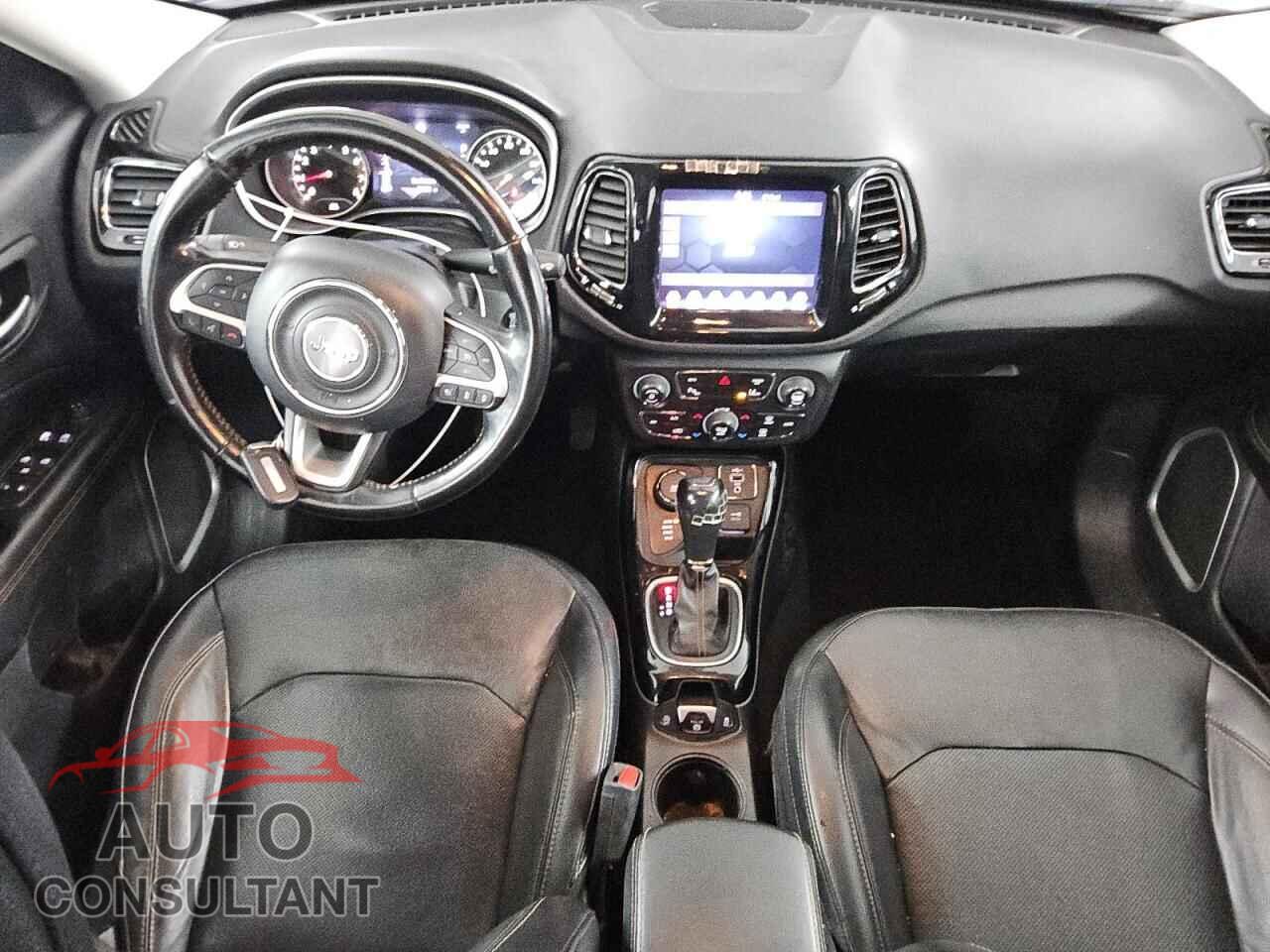 JEEP COMPASS 2021 - 3C4NJDCB6MT506576