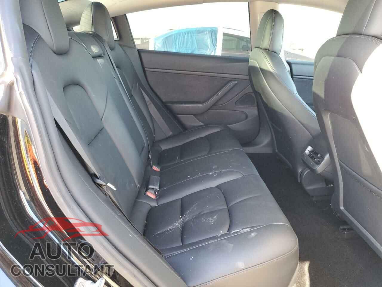 TESLA MODEL 3 2021 - 5YJ3E1EB3MF939830