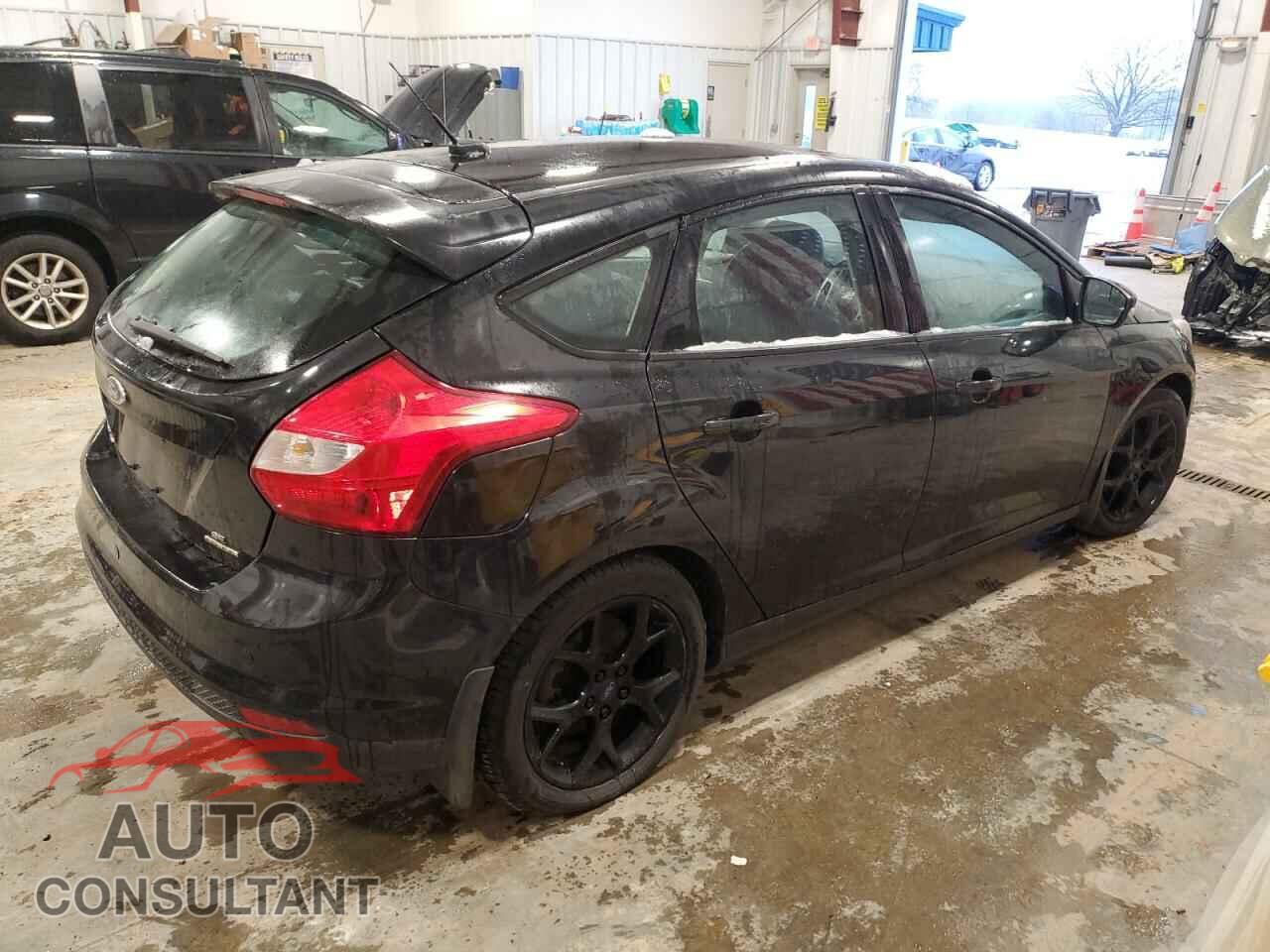 FORD FOCUS 2014 - 1FADP3K2XEL346646