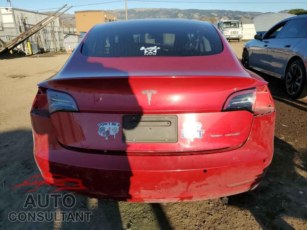 TESLA MODEL 3 2020 - 5YJ3E1EB2LF635855