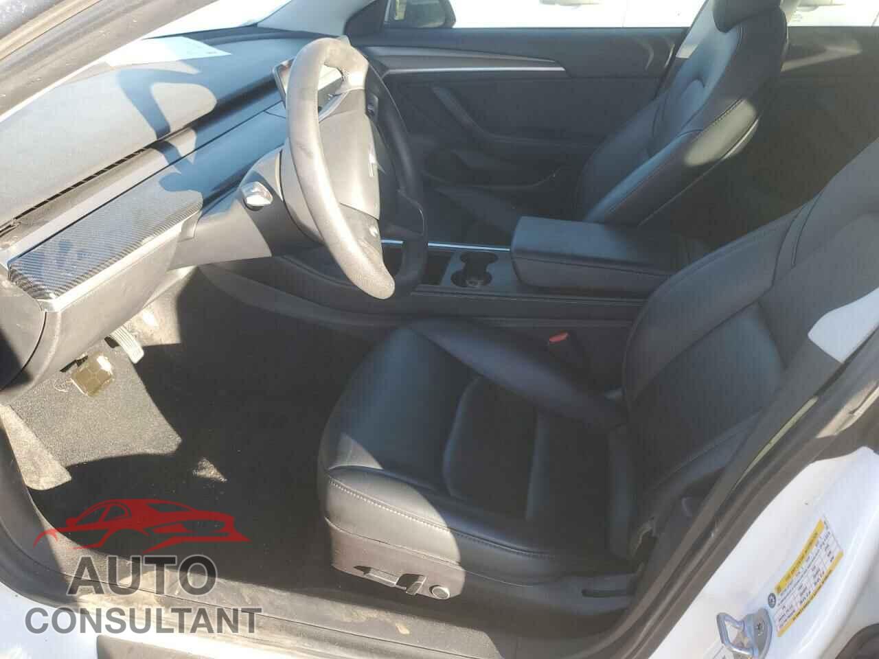 TESLA MODEL 3 2021 - 5YJ3E1EA3MF031742