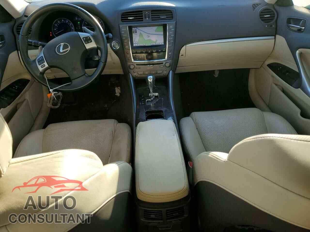 LEXUS IS 2012 - JTHCF5C25C5055202