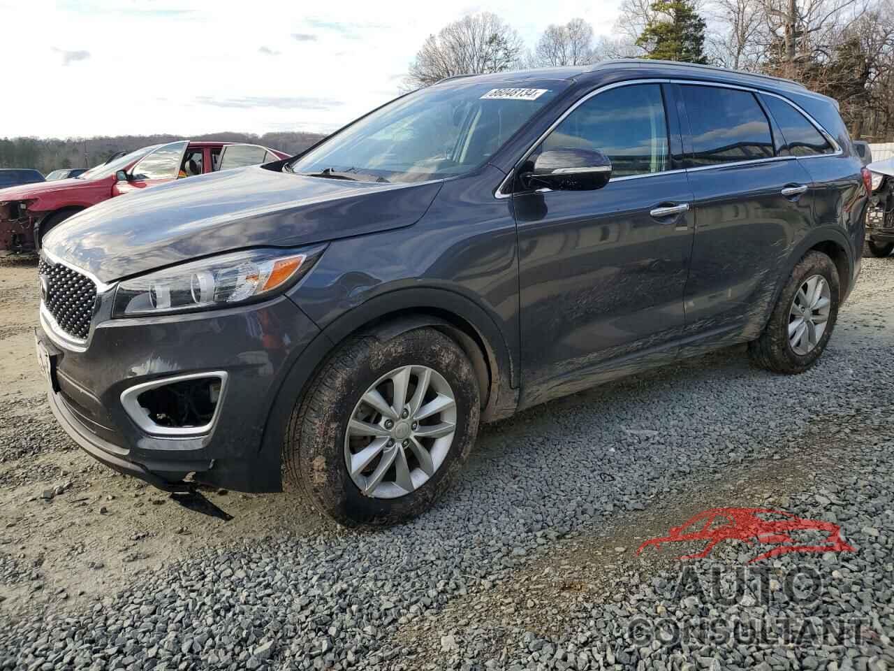 KIA SORENTO 2017 - 5XYPG4A32HG247018