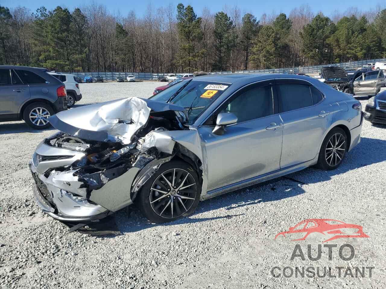 TOYOTA CAMRY 2023 - 4T1G11AK8PU827762
