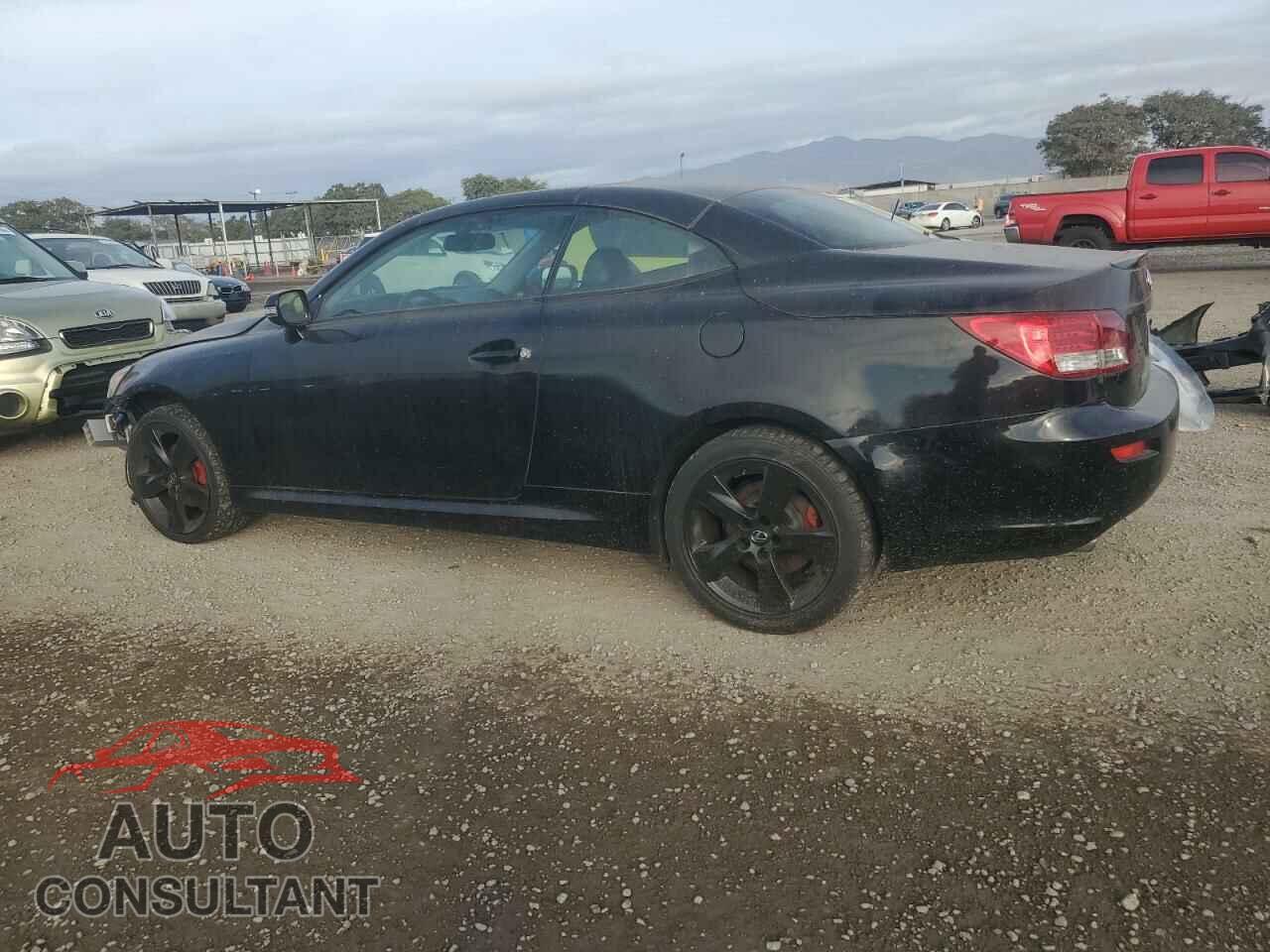 LEXUS IS 2011 - JTHFF2C28B2517070