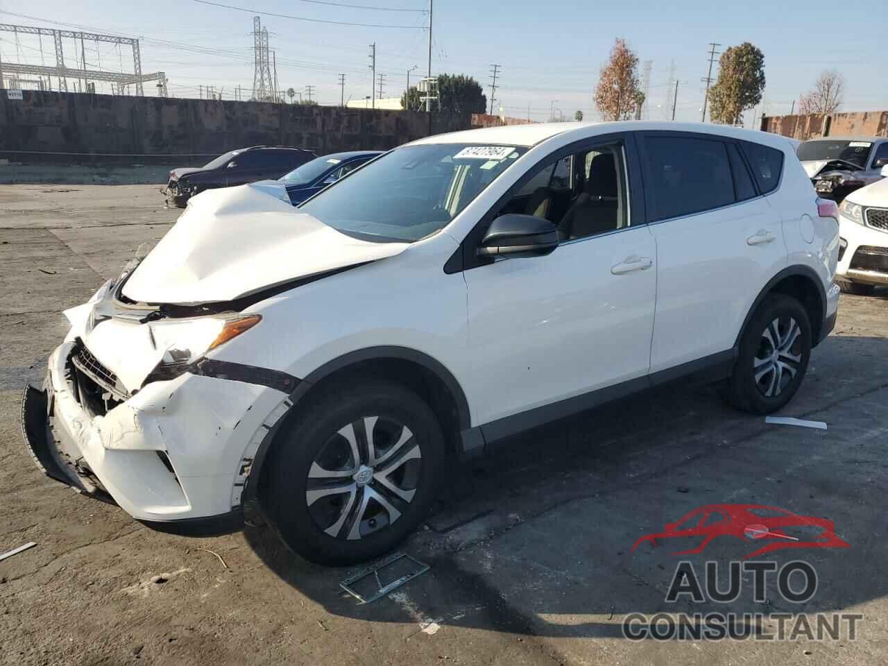 TOYOTA RAV4 2017 - JTMZFREV2HJ144878