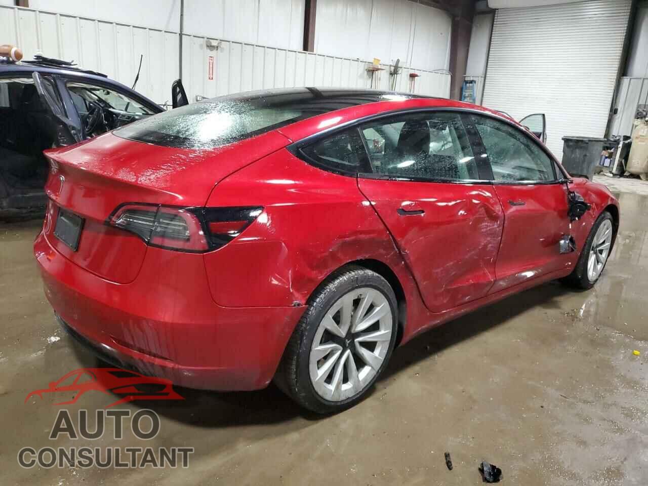 TESLA MODEL 3 2022 - 5YJ3E1EA5NF290752