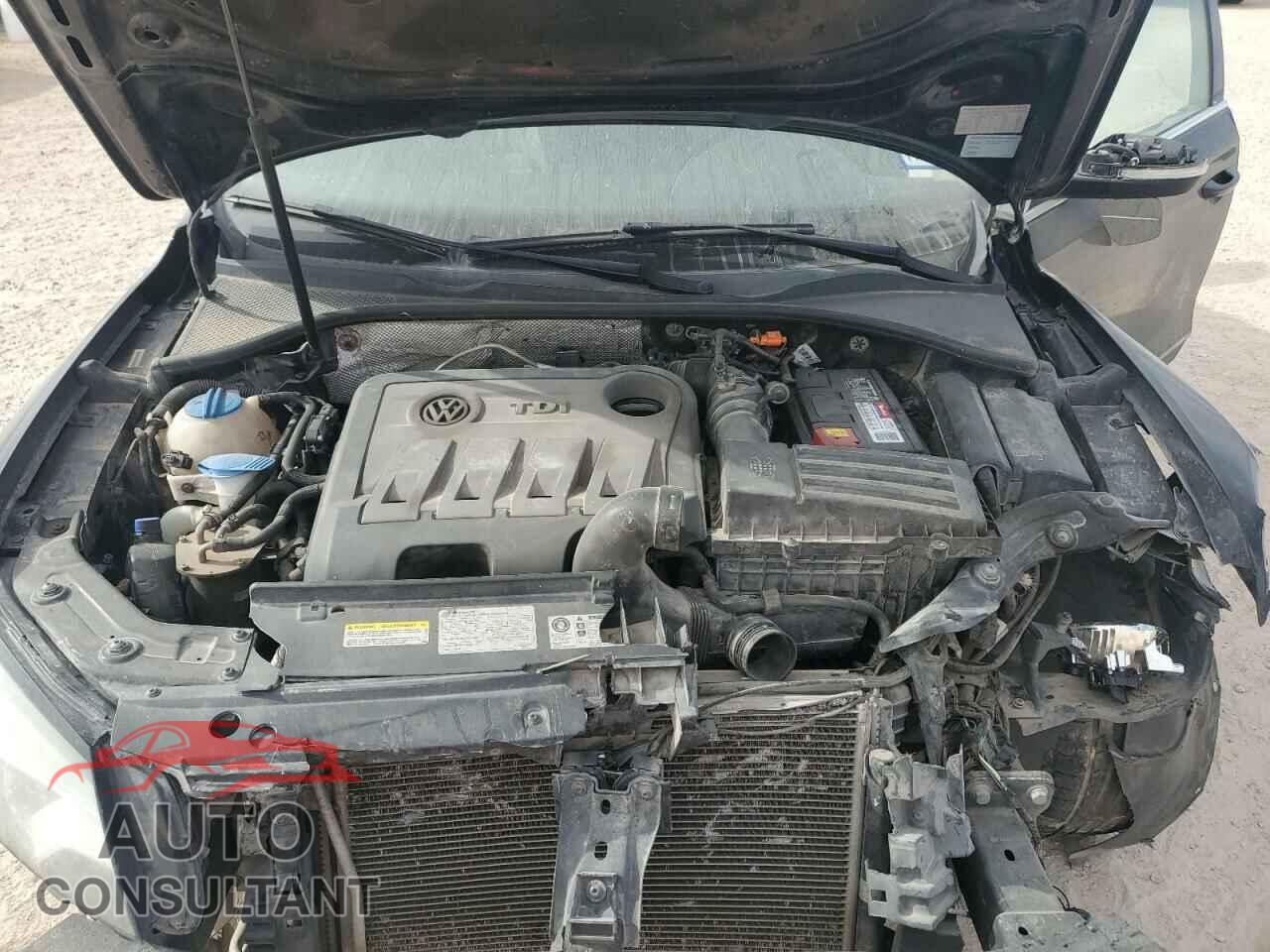 VOLKSWAGEN PASSAT 2014 - 1VWCN7A31EC007123