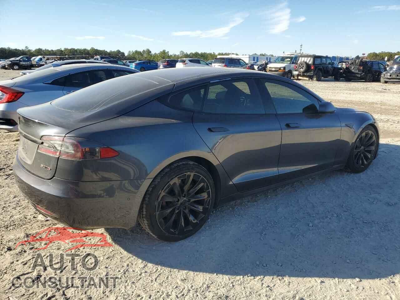 TESLA MODEL S 2016 - 5YJSA1E49GF159943