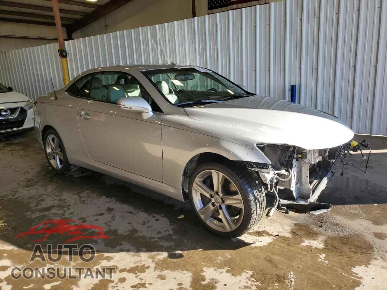 LEXUS IS 2012 - JTHFE2C23C2508832