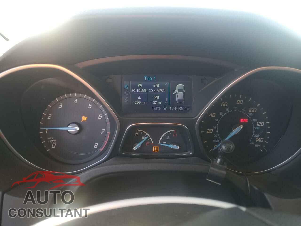 FORD FOCUS 2013 - 1FADP3K22DL382345