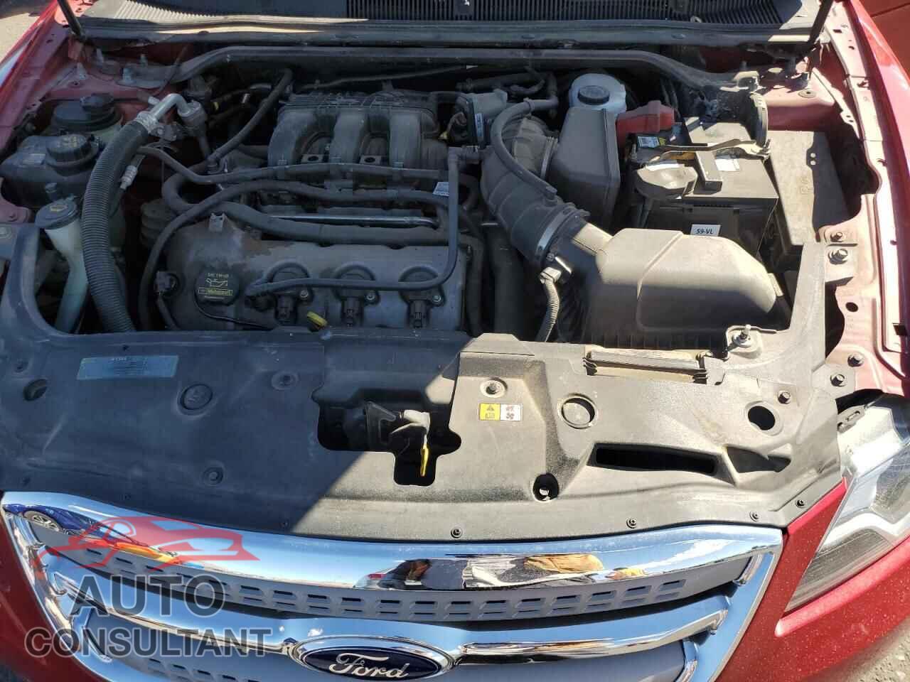 FORD TAURUS 2012 - 1FAHP2HW8CG121993