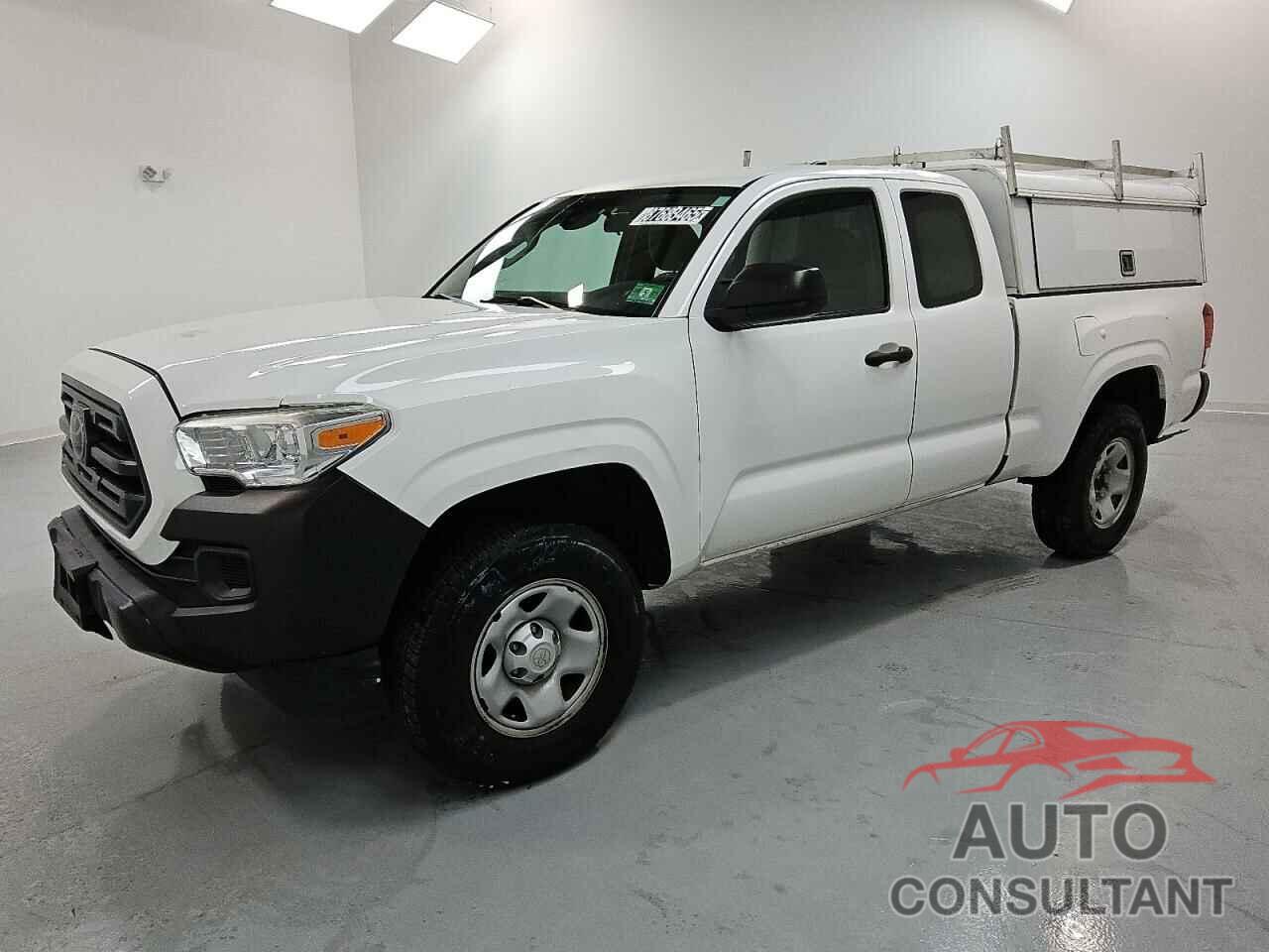 TOYOTA TACOMA 2018 - 5TFRX5GN9JX119241