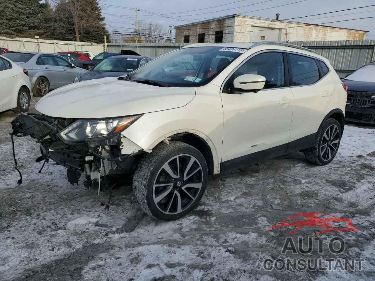 NISSAN ROGUE 2017 - JN1BJ1CR7HW136420