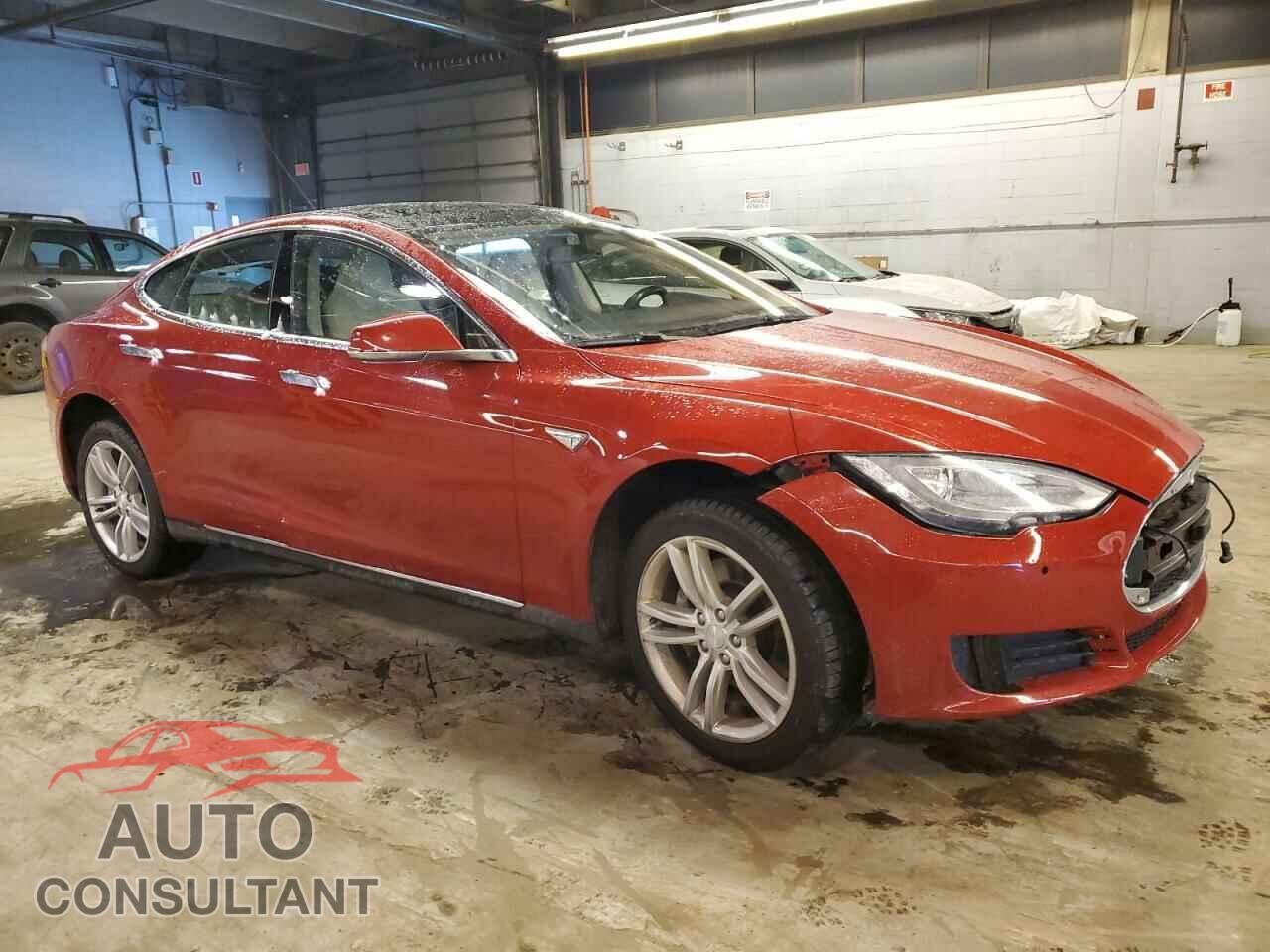 TESLA MODEL S 2014 - 5YJSA1H11EFP52016