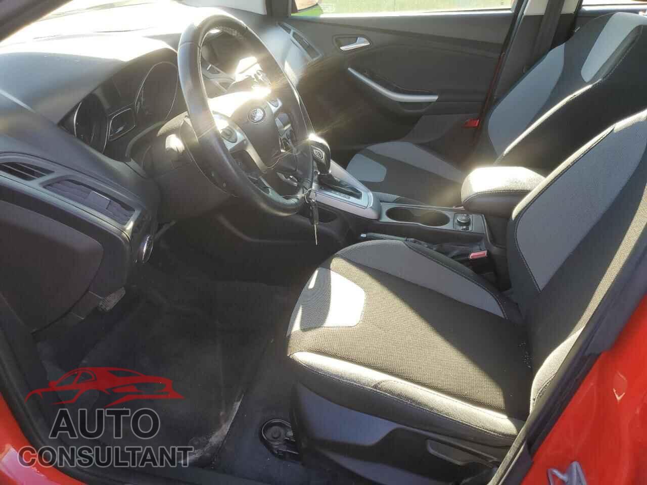 FORD FOCUS 2012 - 1FAHP3F29CL171153