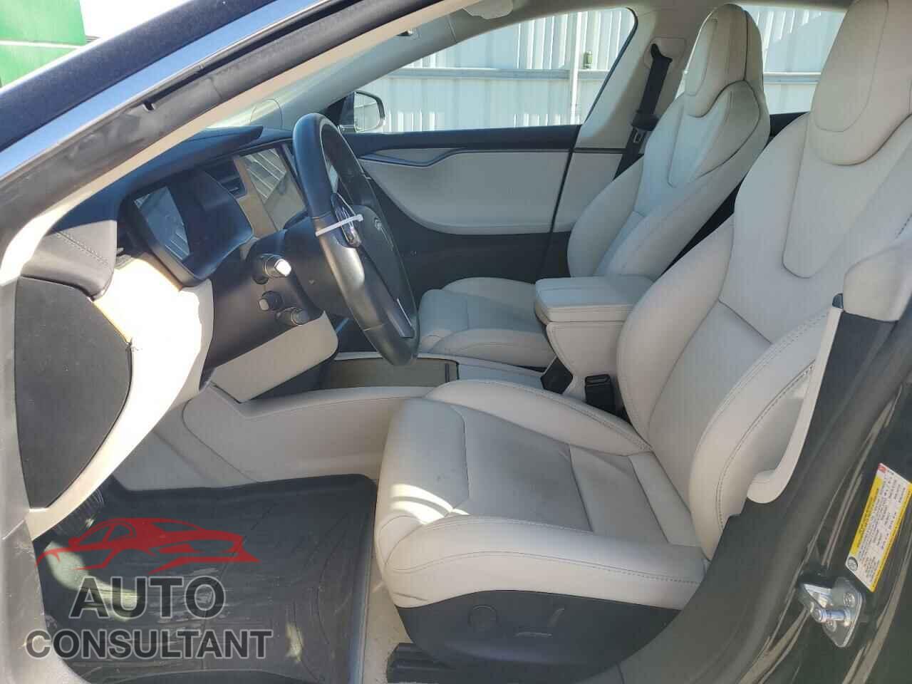 TESLA MODEL S 2019 - 5YJSA1E24KF331108